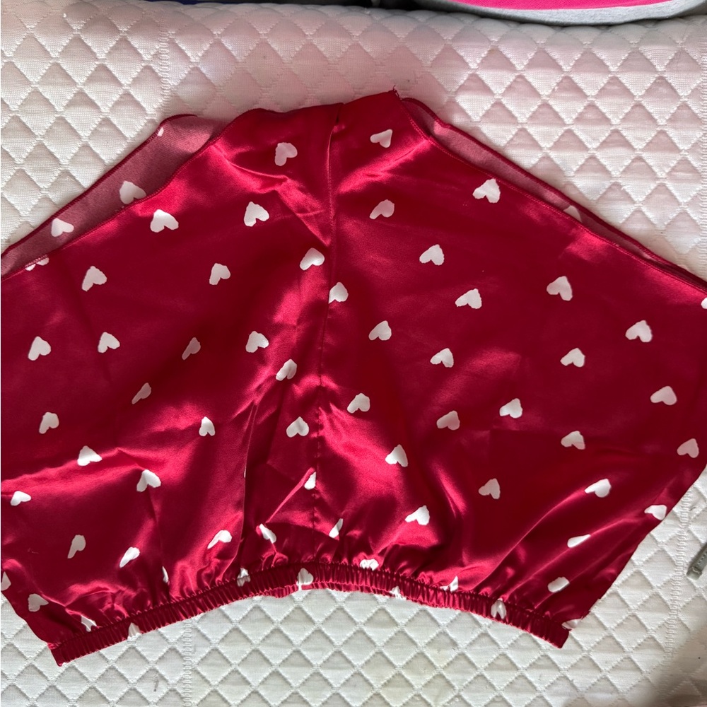 Red Heart Print Satin Shorts